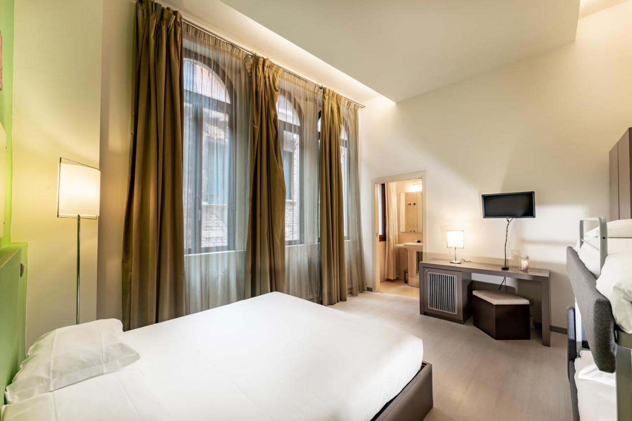 Residenza Manin Apartments Венеція Екстер'єр фото