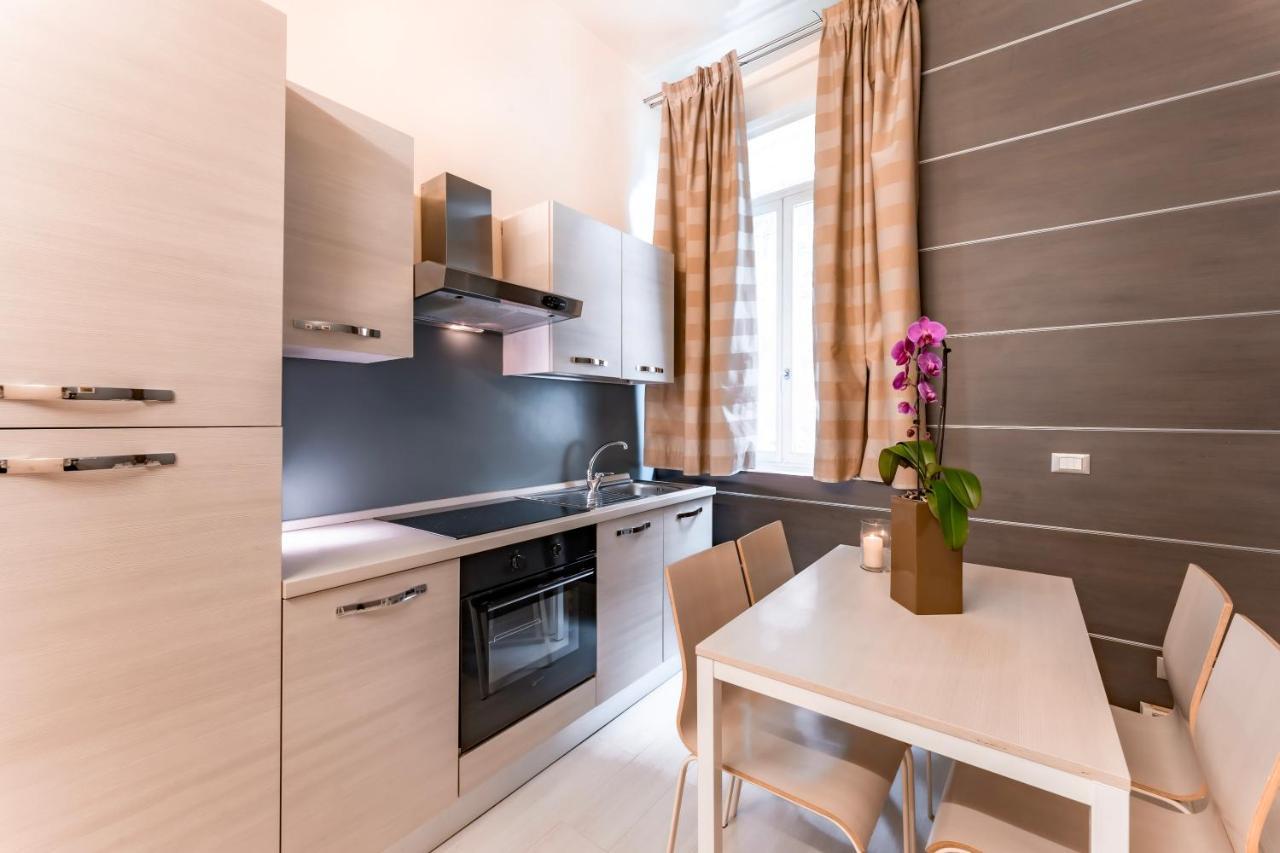 Residenza Manin Apartments Венеція Екстер'єр фото