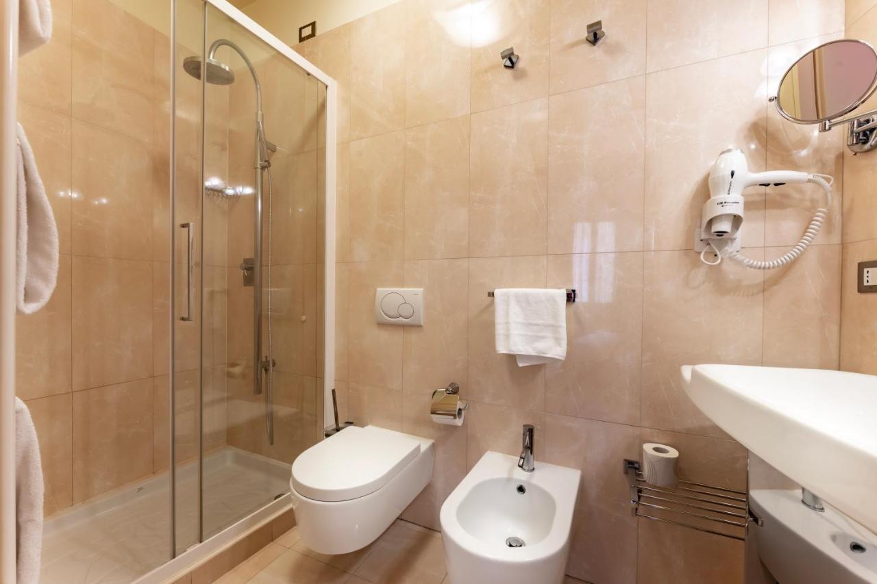 Residenza Manin Apartments Венеція Екстер'єр фото