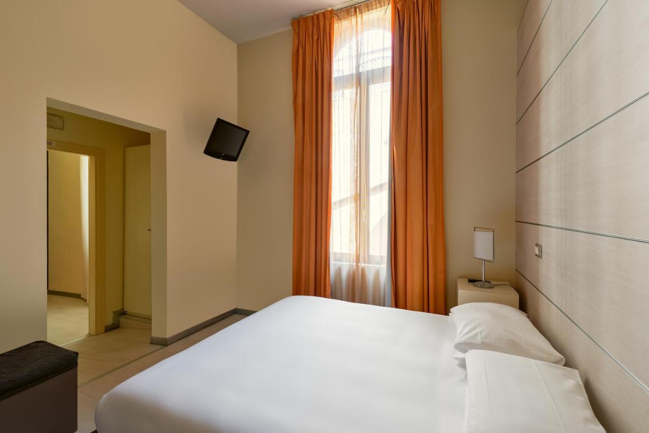 Residenza Manin Apartments Венеція Екстер'єр фото